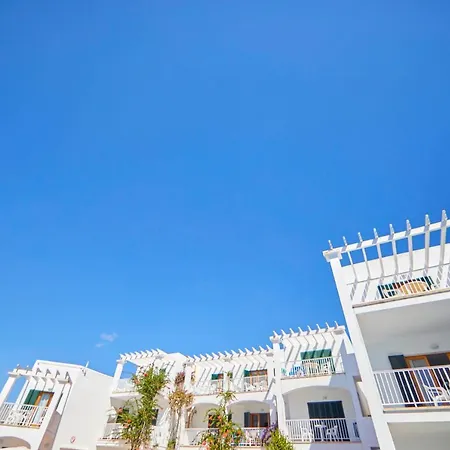 Gavimar Ariel Chico And Hotel